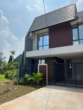Dijual Rumah 2 Lantai siap huni di Metland Cileungsi