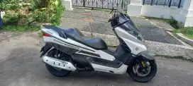 MATIC 250CC BENELLI LENGKAP