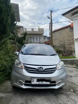 Honda Freed 2013 Bensin