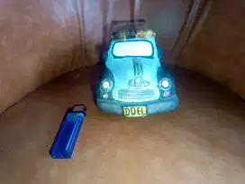 Pajangan meja oplet si doel