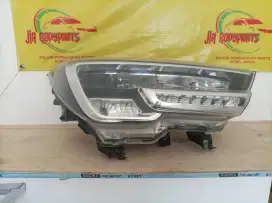Headlamp kanan mobil xl7 original copotan