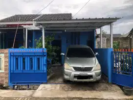 Dikontrakkan Rumah Tapak Griya Parung Panjang