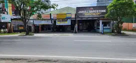 Rumah + Tempat usaha  Jl. Pramuka Km. 6 Banjarmasin