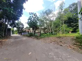Selangkah Kampus UII; Tanah Cocok Kost 500 Jt-an, SHM Pekarangan