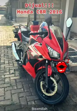 Di jual motor honda cbr 150r Bu