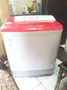 Jual mesin cuci merk arisa kpsitas 7kg fungsi normal