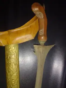 Di jual keris asli peninggalan orang tua di
