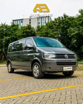 VW Caravelle 2012 Grey Metallic
