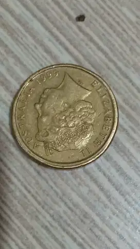 Koin logam koleksi