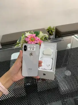 iphone X 64gb fullset bergaransi menerima kredit dan tt
