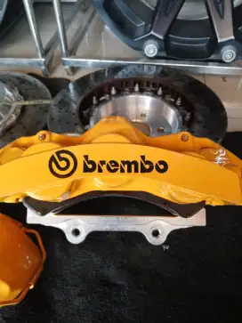 BBK Brembo 6 Pot Rotor 355m