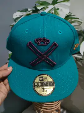 Topi new era x 10 deep Ten deep size 7⅜