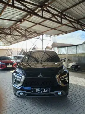 Mitsubishi Xpander Ultime Hitam 2022