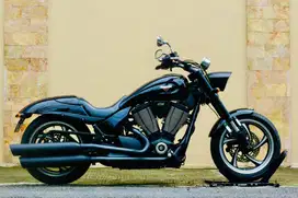 Victory Hammer 1750cc Tahun 2016 Sporster Dyna Indian Ultra Classic