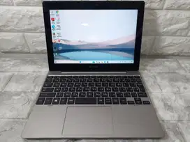 Laptop Meeting Toshiba Dynabook K50 2in1 Ram 4gb Ssd 64gb  A-WKJ