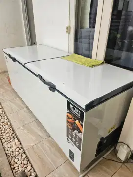 DIJUAL GEA CHEST FREEZER AB-1200TX