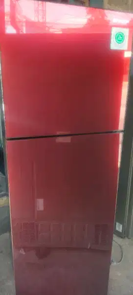 Kulkas 2 pintu merk SHARP