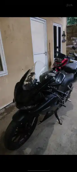 Yzf r15 ganteng