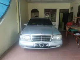 Jual merci c200