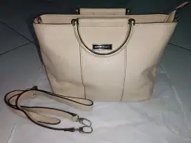 Tas merk c&k masih kokoh bagus bisa cod