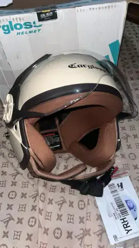 HELM CARGLOSS HIJAB