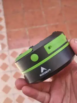 Lampu Camping EIGER Solar Panel