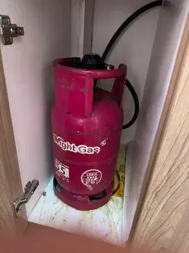 Di jual gas 12 kg dan 5 kg