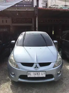 Grandis 2009 matic,2,4