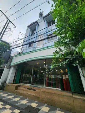 Disewakan Ruko 3 lantai di Nol Jalan Raya Kertajaya Surabaya