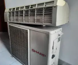 AC Sharp 1/2 PK Asli Thailand bekas Minus