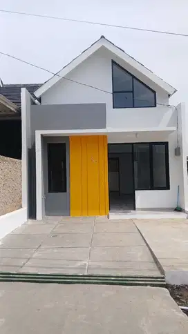 RUMAH BARU TANPA DP DI PADALARANG DEKAT KOTA BARU PARAHYANGAN BANDUNG