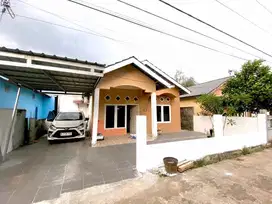 Dijual Rumah di mitra indah utama 6. Kubu Raya