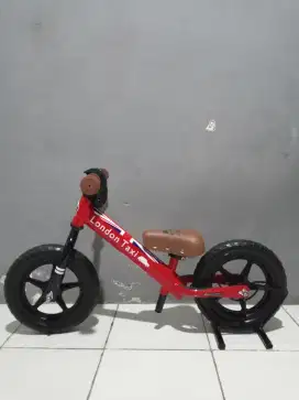 Sepeda Anak PushBike London Taxi