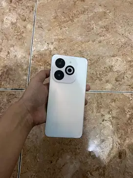 Infinix smart 8 pro 8/128