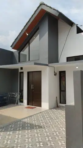 Rumah Dalam Perumahan Manglayang Asri Cipadung Cibiru Kota Bandung SHM