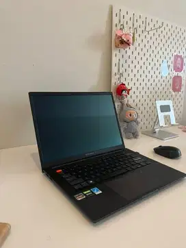 Jual laptop Asus Vivobook M7400Q - 2 tahun - second untuk desain