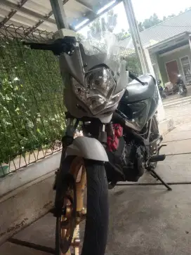 jual motor Suzuki Satria Fu