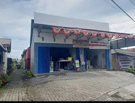 Dijual Toko bahan bangunan + gudang di kakaskasen