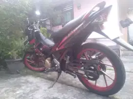 Jual sepeda motor Suzuki Satria Fu 150cc,carbu