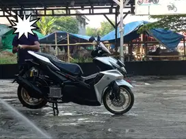 Aerox connected 2023
