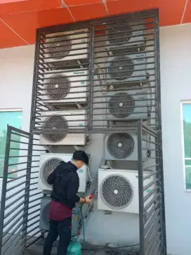 SERVICE AC BONGKAR PASANG AC
