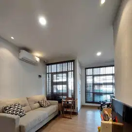 Rumah Cantik rapi 1 lantai di Kutilang Bintaro Jaya