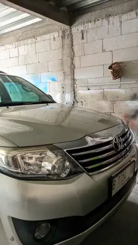 Fortuner G Lux 2011 Matic Bensin