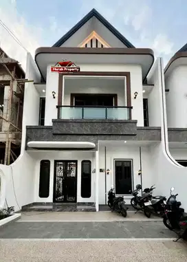 Rumah Svandinavian Siap Huni Lokasi Strategis Jagakarsa