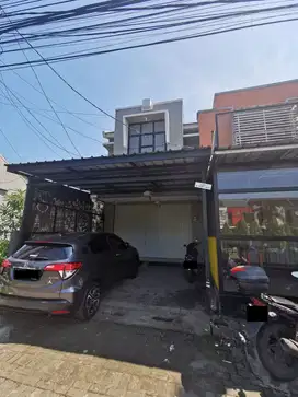 Ruko Mainroad Siap Pakai di Mekar Wangi