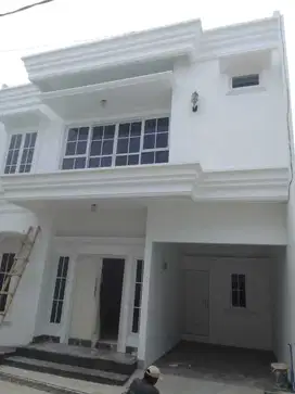 Rumah Baru Ready Astok D'Cassa  Jagakarsa, Jaksel
