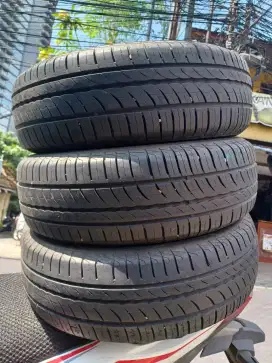 Dijual ban Pirelli second 80% 3 buah