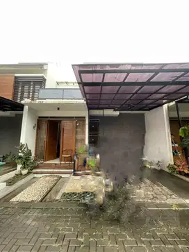 Rumah Bagus Di Cluster Amarylis Bintaro Ciputat Tangerang Selatan