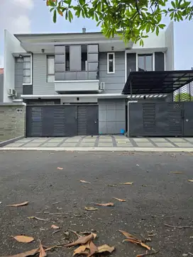di jual rumah bagus harga murah di BSD anggrek loka