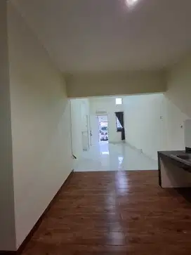 Dijual rumah cantik siap huni di cibubur kotawisata
